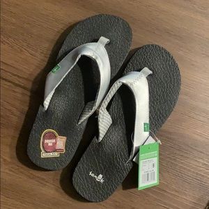 Sanuk Yoga Mat Metallic Flip Flop sz 8